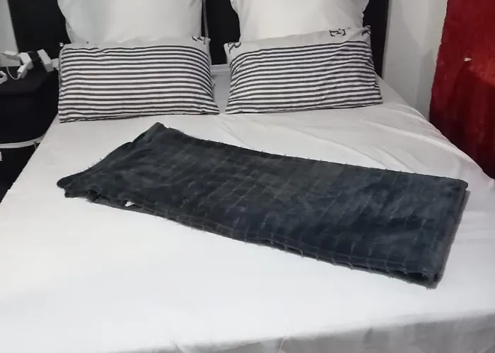 Fajomi Guest House